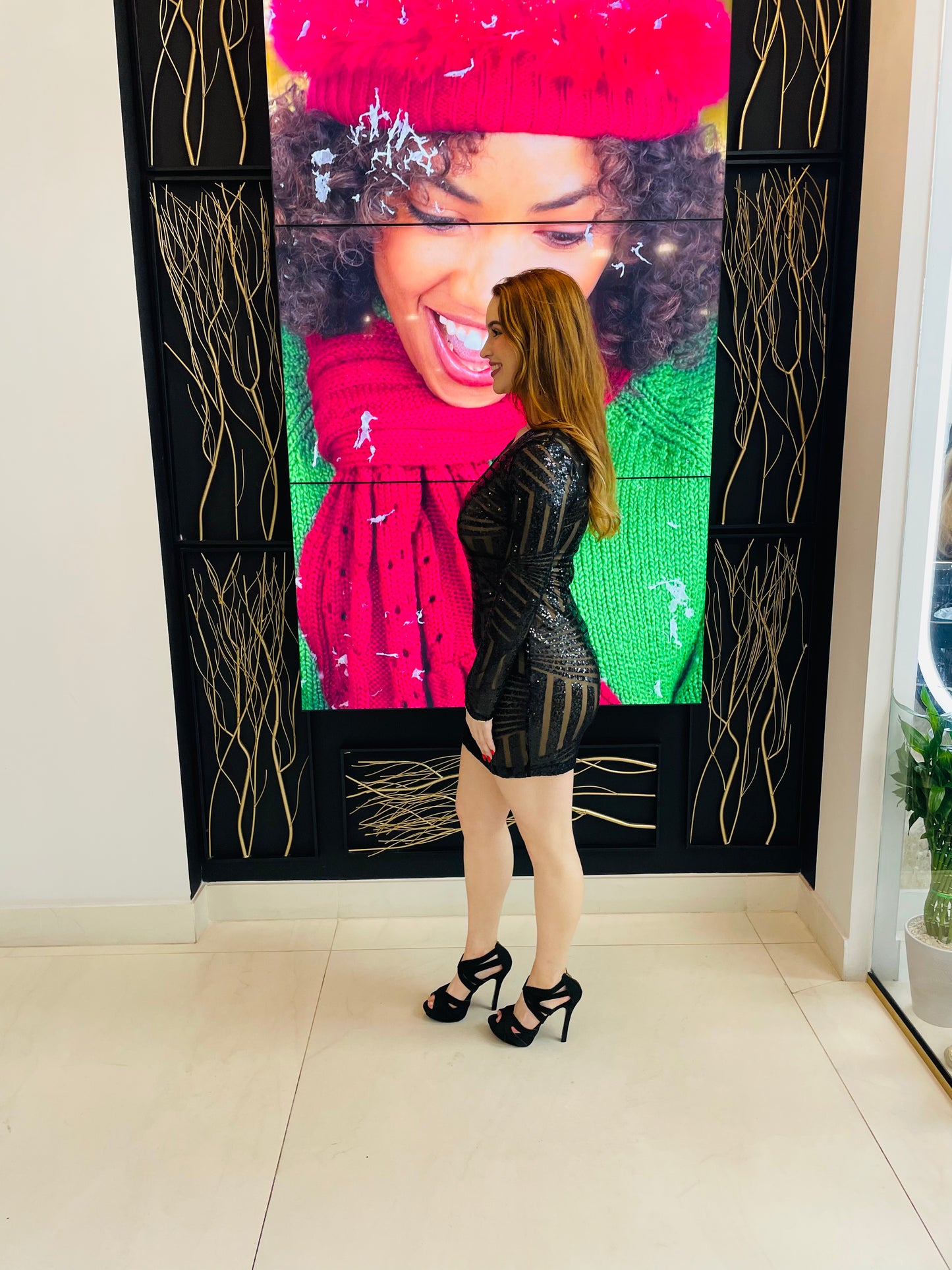 Elizabeth black sequins mini dress in black