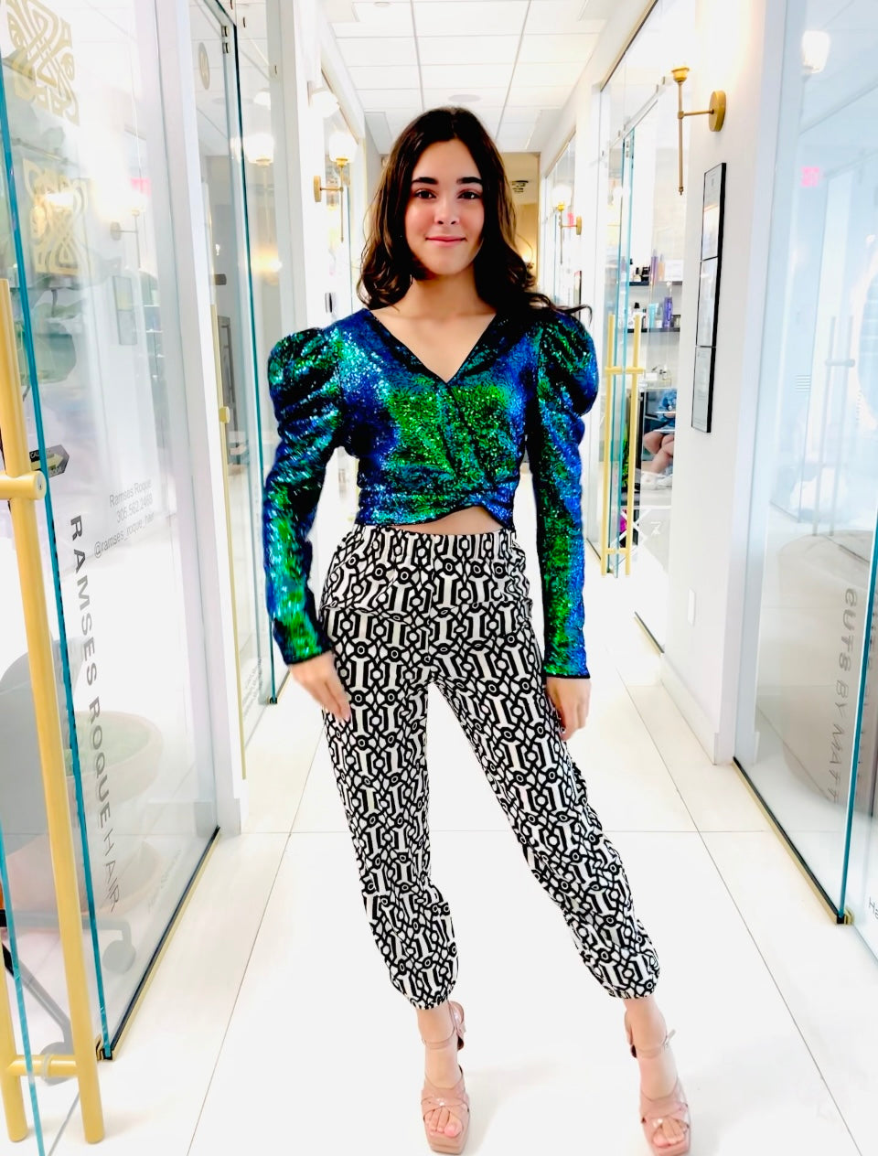 April Abstract pants in black and white