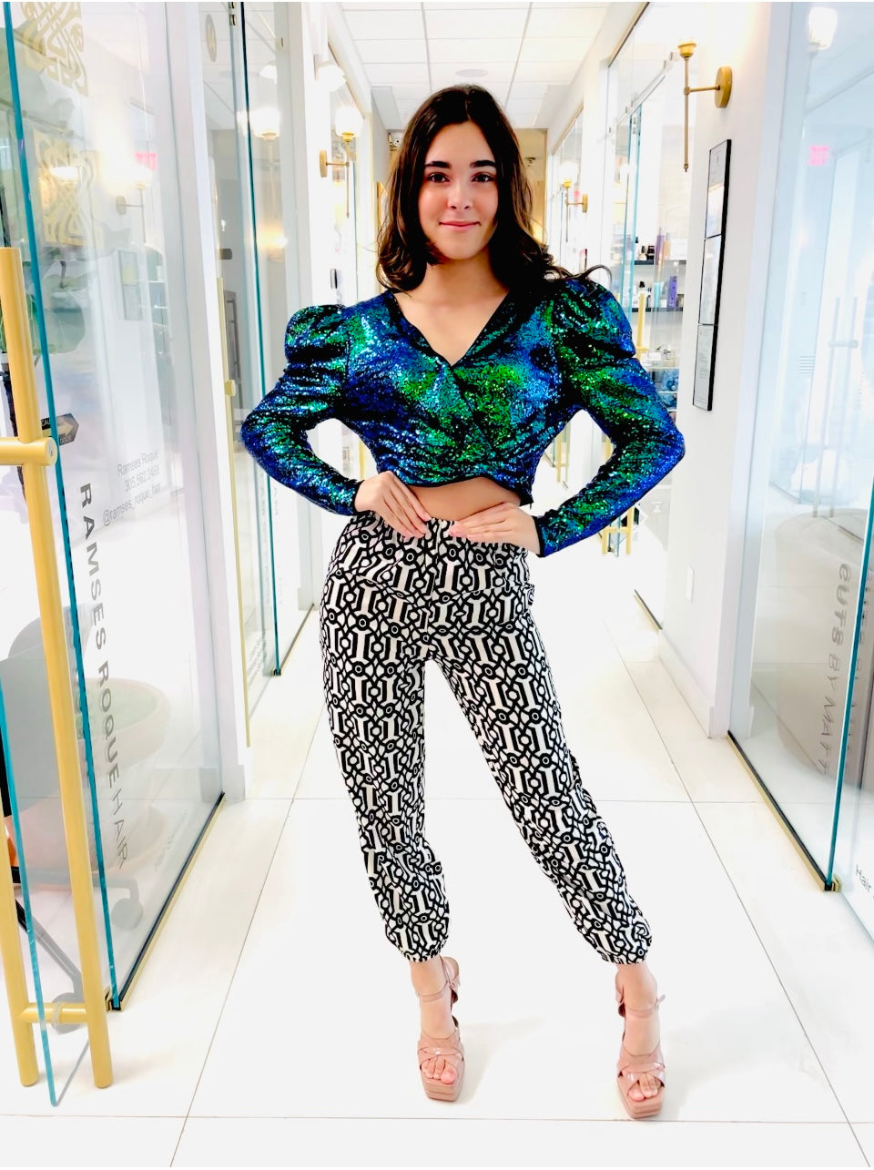 April Abstract pants in black and white