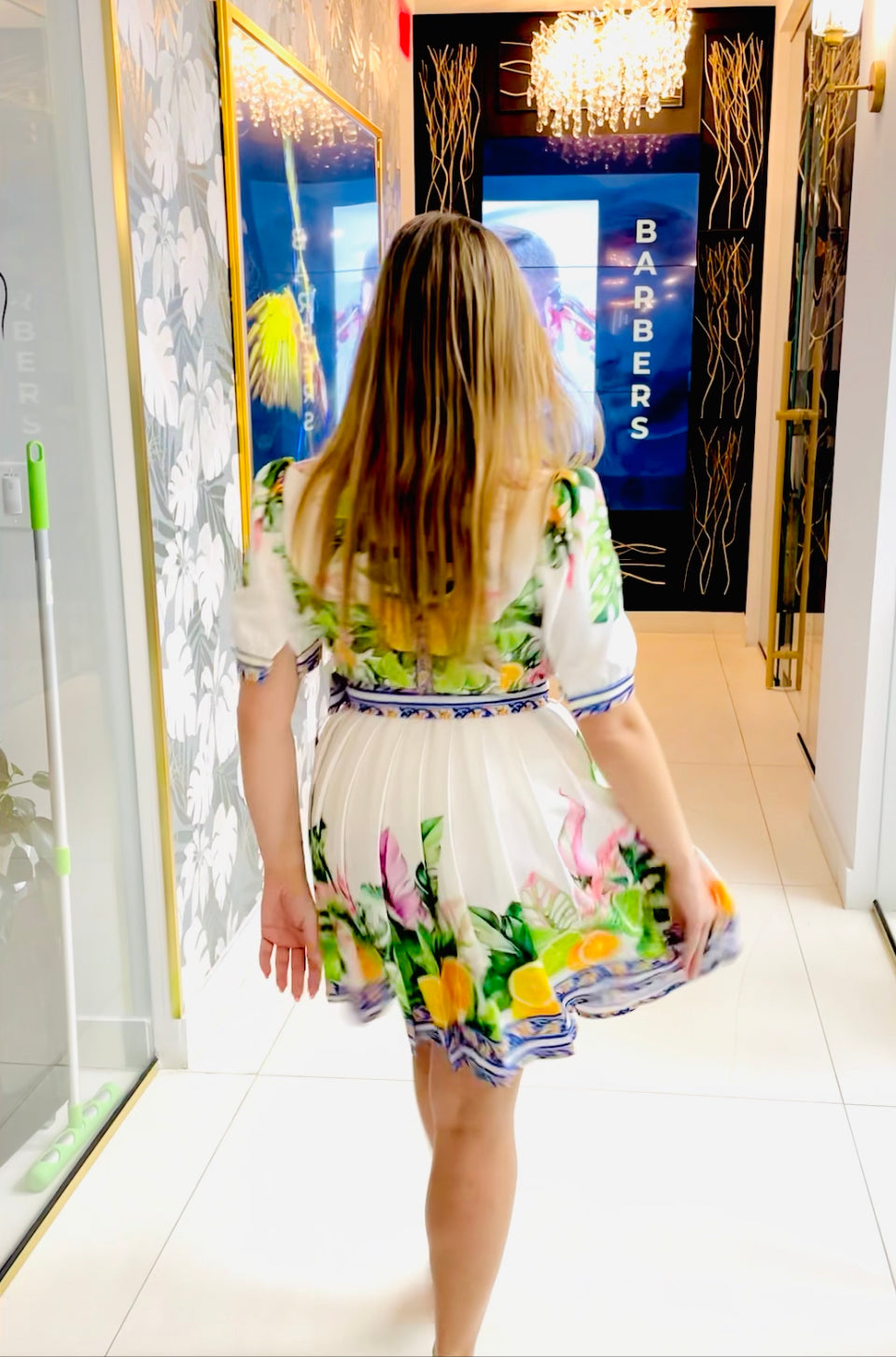 Capri lemon dress pleated