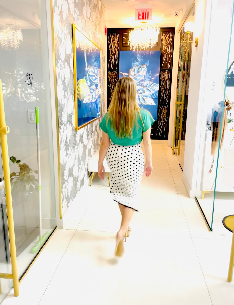 Daisy polka dot pencil skirt