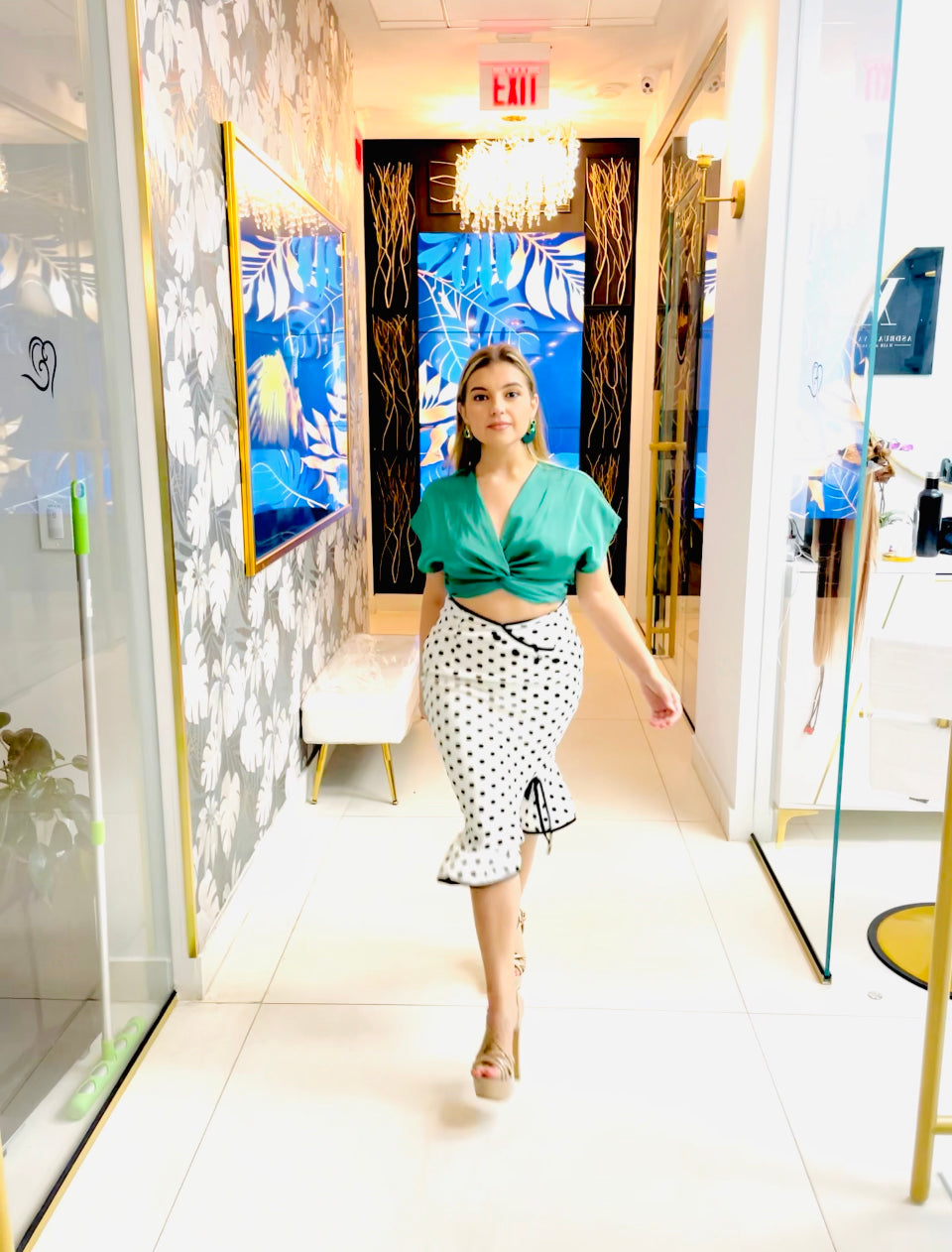 Daisy polka dot pencil skirt